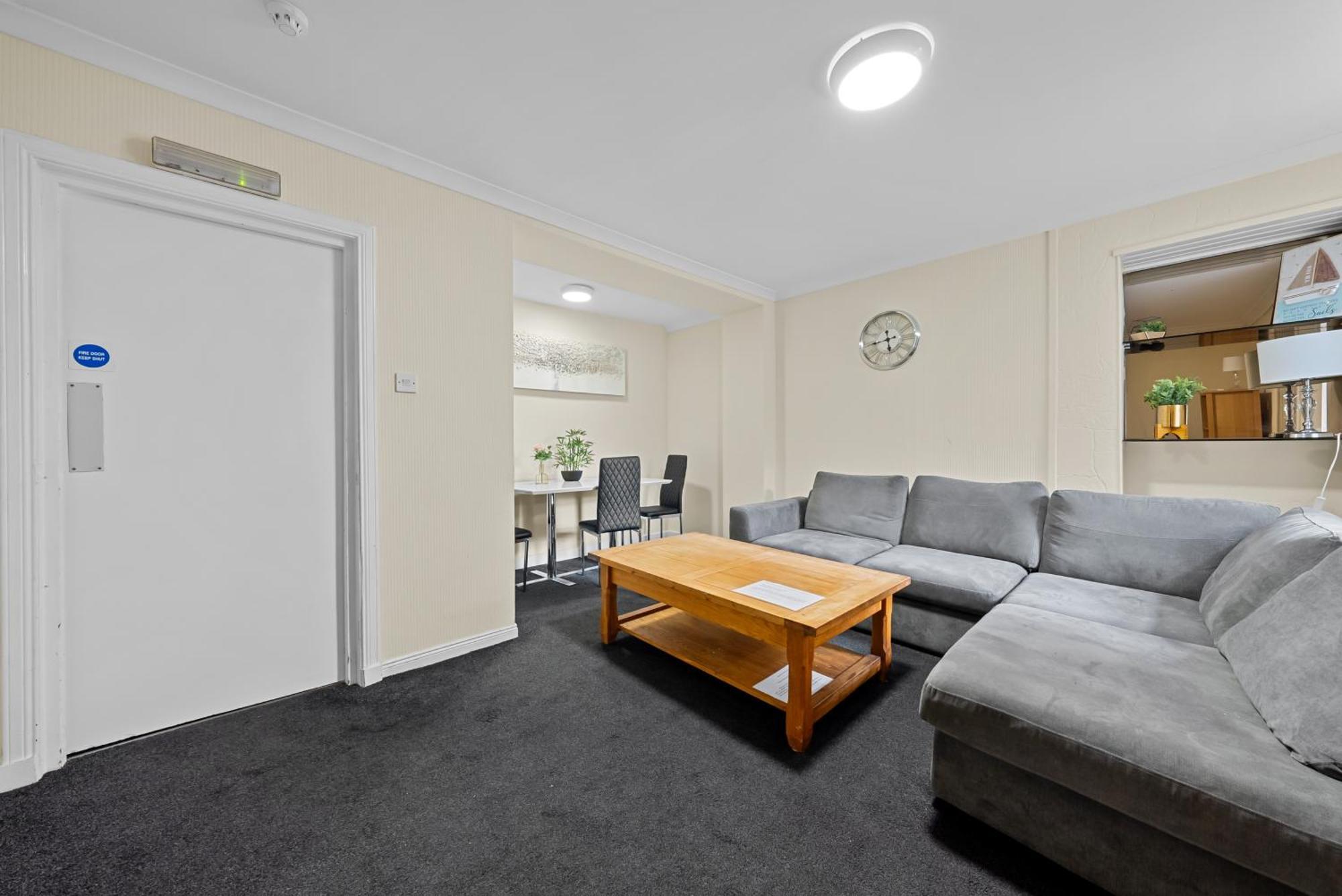 Mystayinn Telford Guest House — Photos 1